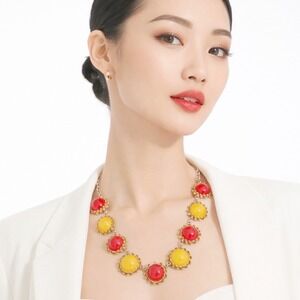 Ann Taylor Necklace Coral Yellow Cabochon Silver Tone Floral Bib Bold 103-55